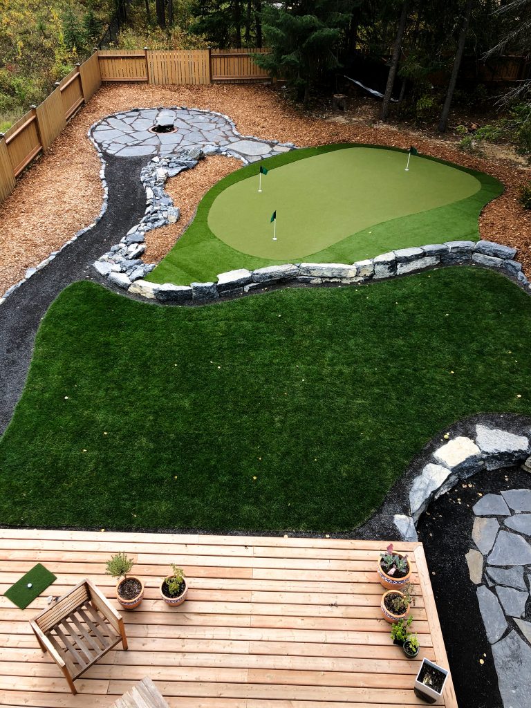 mini golf backyard